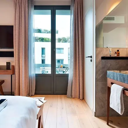 Hebe Hotel